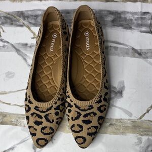 Vivaia Leopard Print Flats